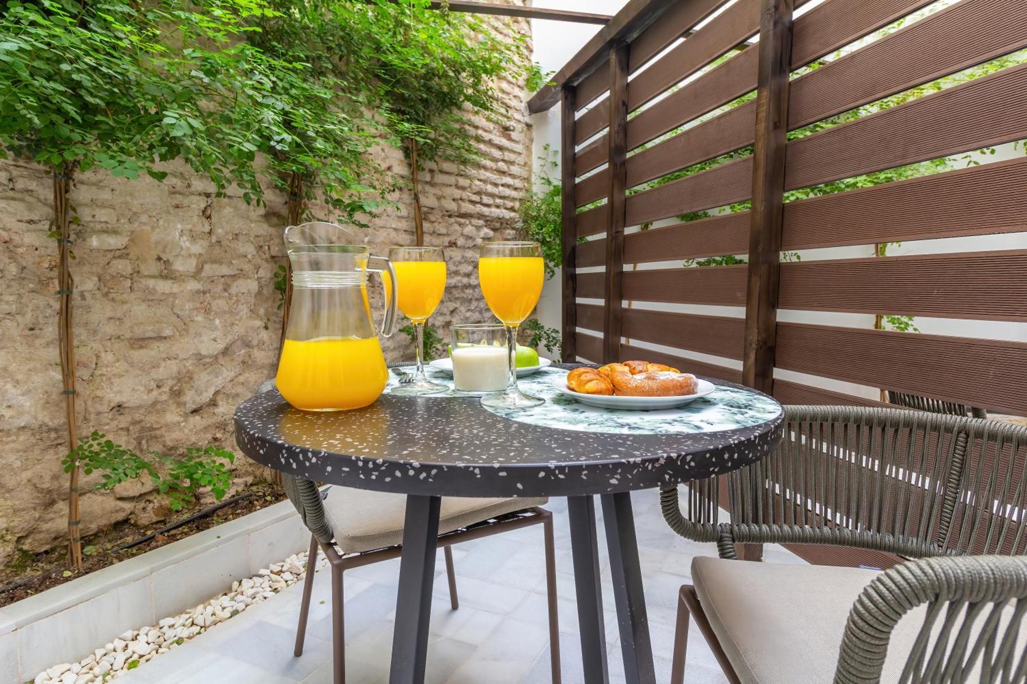 Feelathome San Lorenzo Apartments Seville Exterior photo